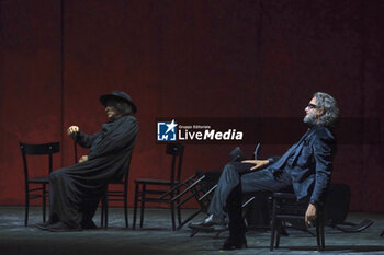 2024-07-05 - Franco Branciaroli, Gennaro Di Biase - AMLETO - REGIA DI DAVIDE SACCO - THEATRE - SHOWS