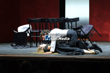 2024-07-05 - Caterina Tieghi, Francesco Montanari - AMLETO - REGIA DI DAVIDE SACCO - THEATRE - SHOWS