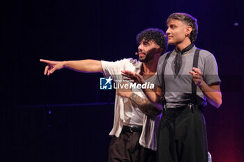 2024-10-27 - Daniel D'Addetta, Simone Paciello - ESPERIENZE D.M. - SECONDA STAGIONE  - THEATRE - SHOWS