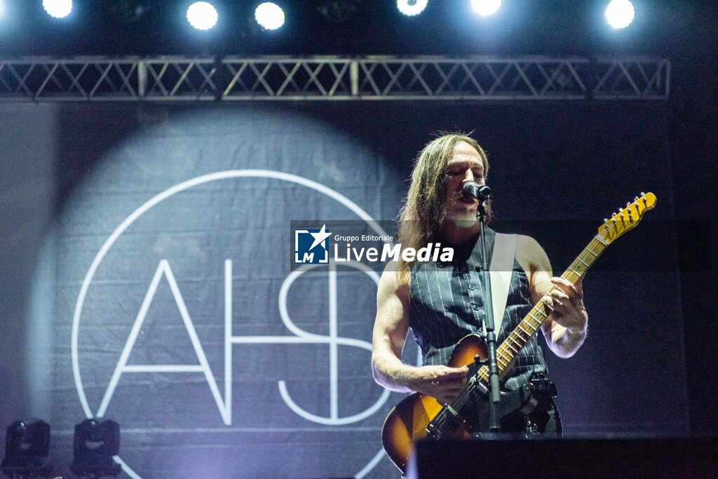 Afterhours - CONCERTS - MUSIC BANDS