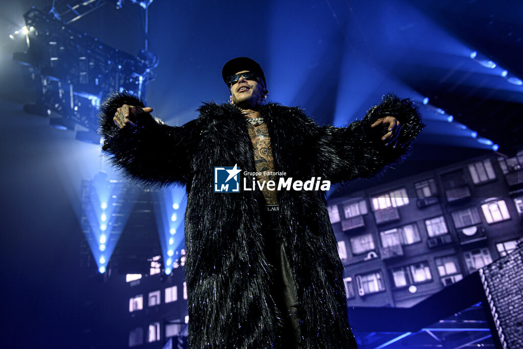 Sfera Ebbasta - Tour 2025 - CONCERTS - ITALIAN ARTIST