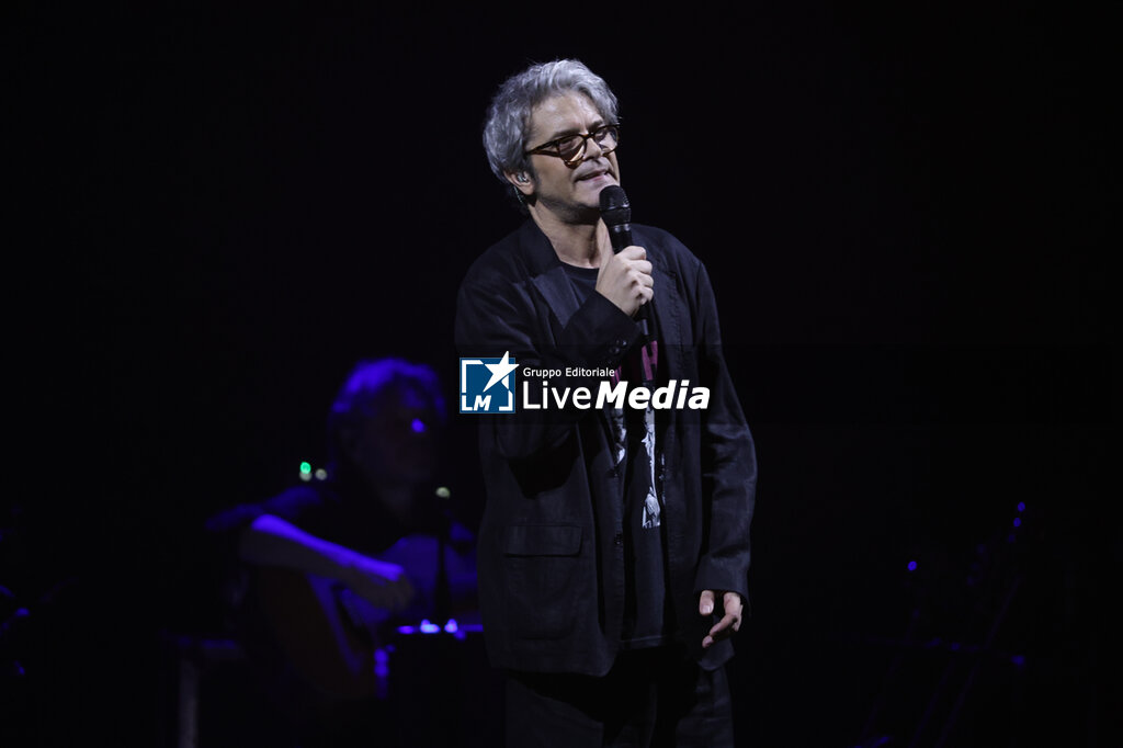 Samuele Bersani in concert - CONCERTS - SINGERS AND ARTISTS