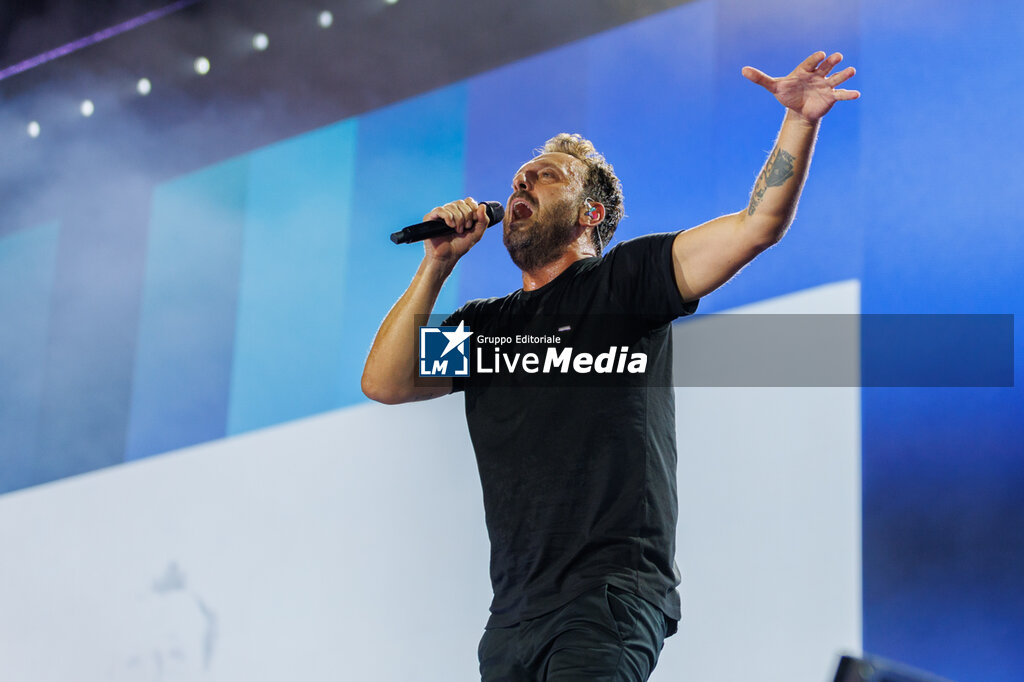 Cremonini - LIVE25 - CONCERTI - CANTANTI E ARTISTI