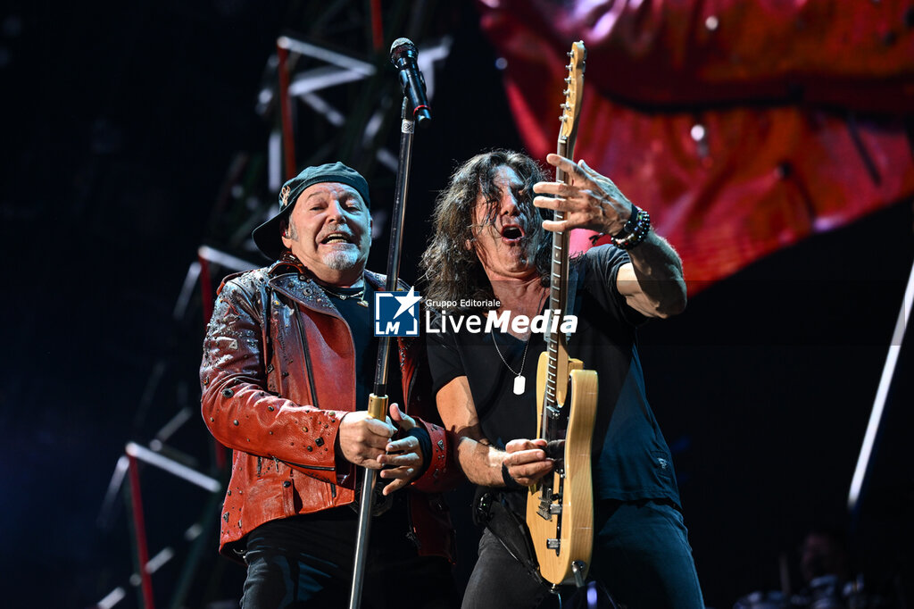 Vasco Rossi - VASCO LIVE DUEMILAVENTICINQUE - CONCERTS - SINGERS AND ARTISTS