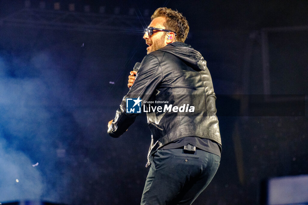 Cesare Cremonini - Cremonini Live25 - CONCERTS - SINGERS AND ARTISTS