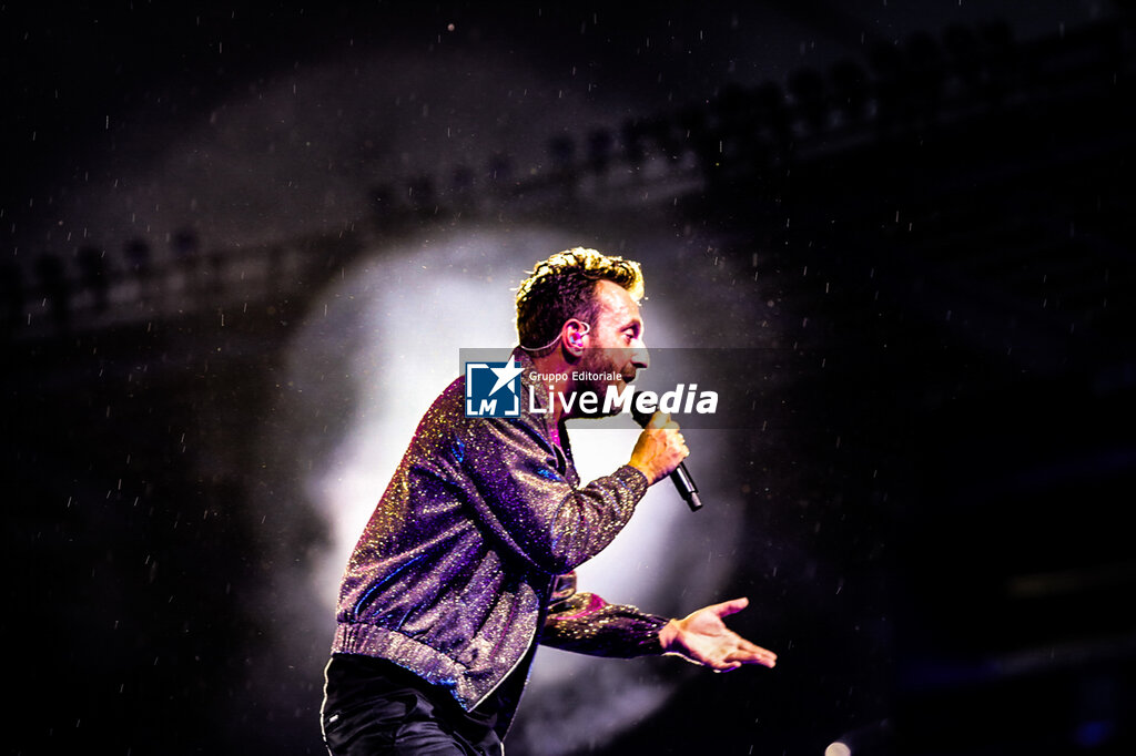 CREMONINI - STADIO OLIMPICO TORINO - CONCERTS - SINGERS AND ARTISTS
