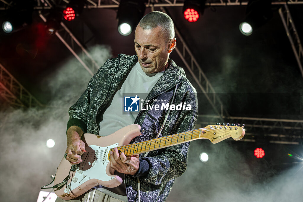 Alex Britti Summer Tour 2025 - CONCERTS - SINGERS AND ARTISTS