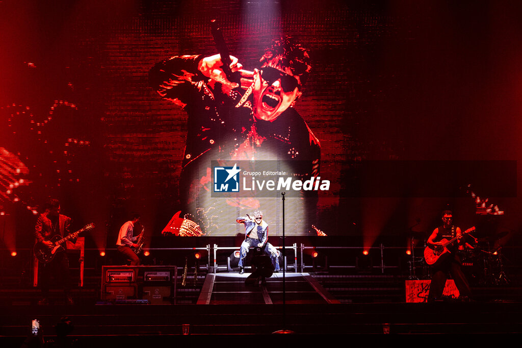 OLLY - CONCERTS - SINGERS AND ARTISTS