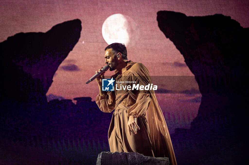 MARCO MENGONI - LIVE IN EUROPE 2025 - CONCERTS - SINGERS AND ARTISTS