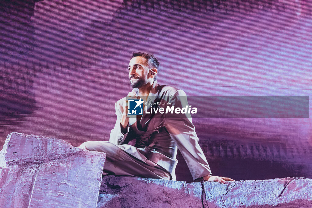 MARCO MENGONI - LIVE IN EUROPE 2025 - CONCERTS - SINGERS AND ARTISTS