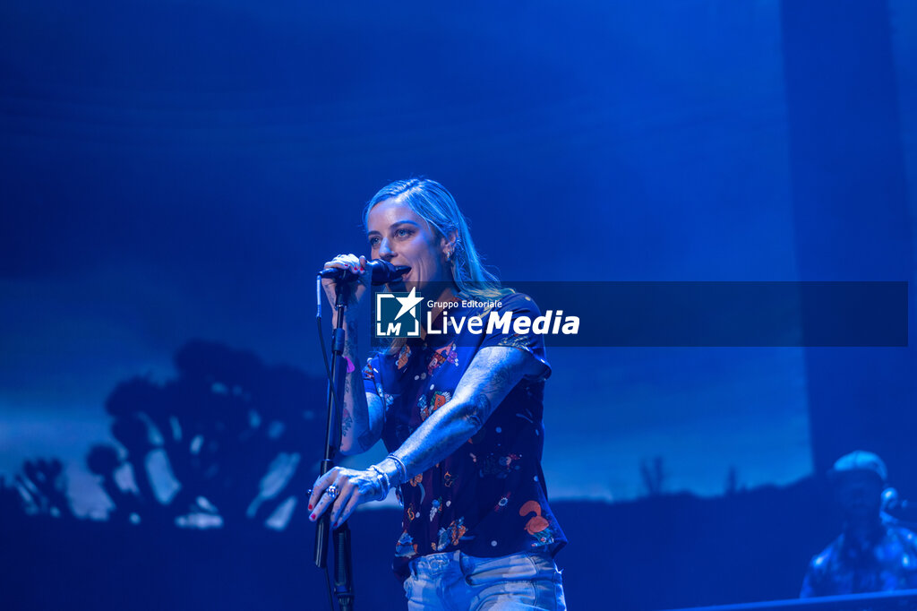 Beautiful Mess - Gin Wigmore - CONCERTS - SINGERS AND ARTISTS