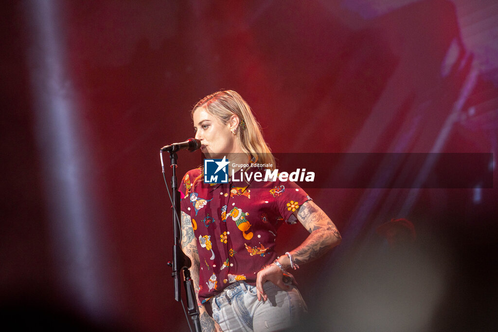 Beautiful Mess - Gin Wigmore - CONCERTS - SINGERS AND ARTISTS