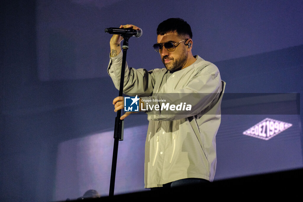 Coez - Live 2025 - CONCERTS - SINGERS AND ARTISTS