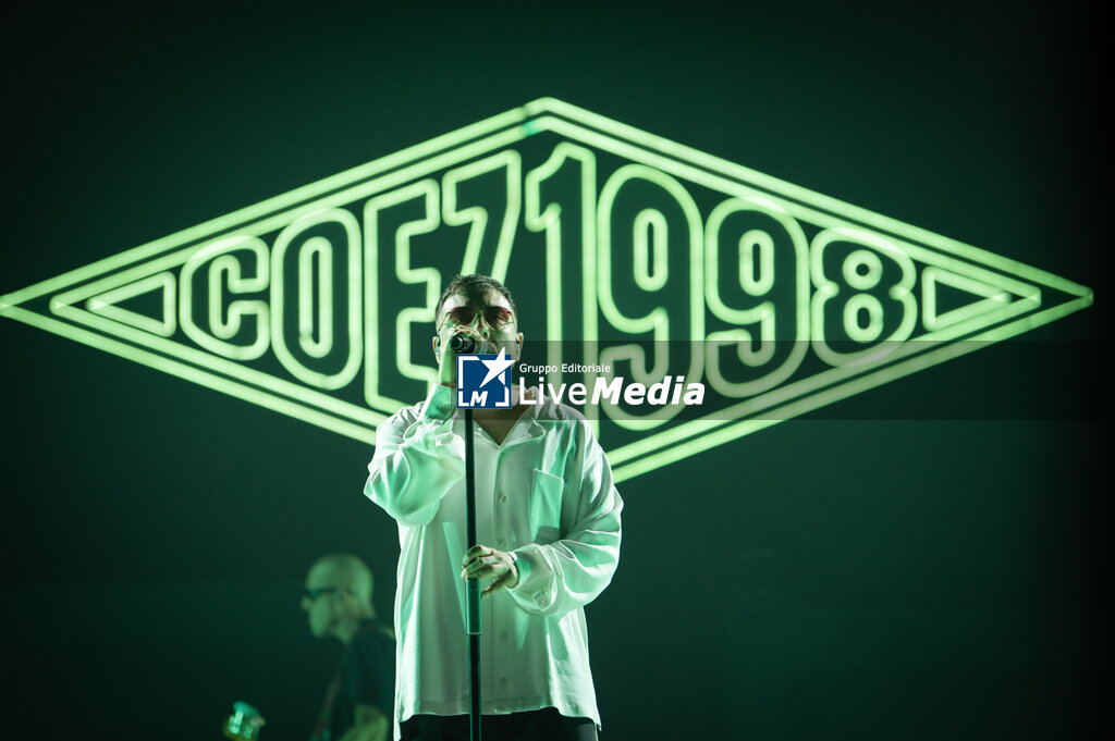 COEZ - CONCERTS - SINGERS AND ARTISTS