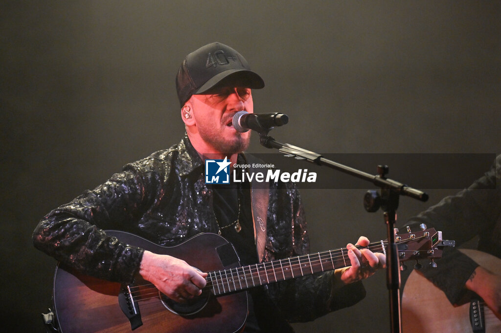 Raf - Self Control 40th Anniversary - CONCERTS - SINGERS AND ARTISTS