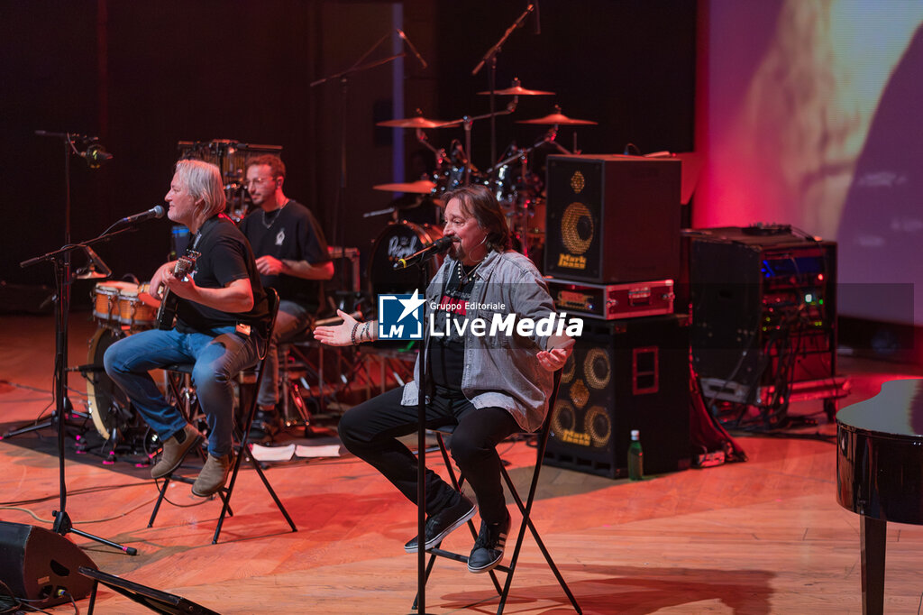 Nomadi - CONCERTS - MUSIC BANDS