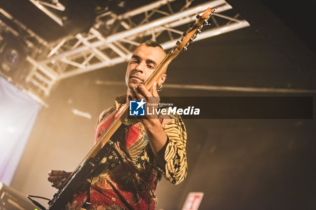 Savana Funk - Behind The Eyes tour 2026 - CONCERTS - MUSIC BANDS