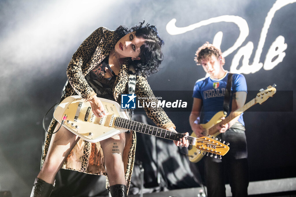 Pale Waves - opening Louis Tomlinson - CONCERTS - MUSIC BANDS