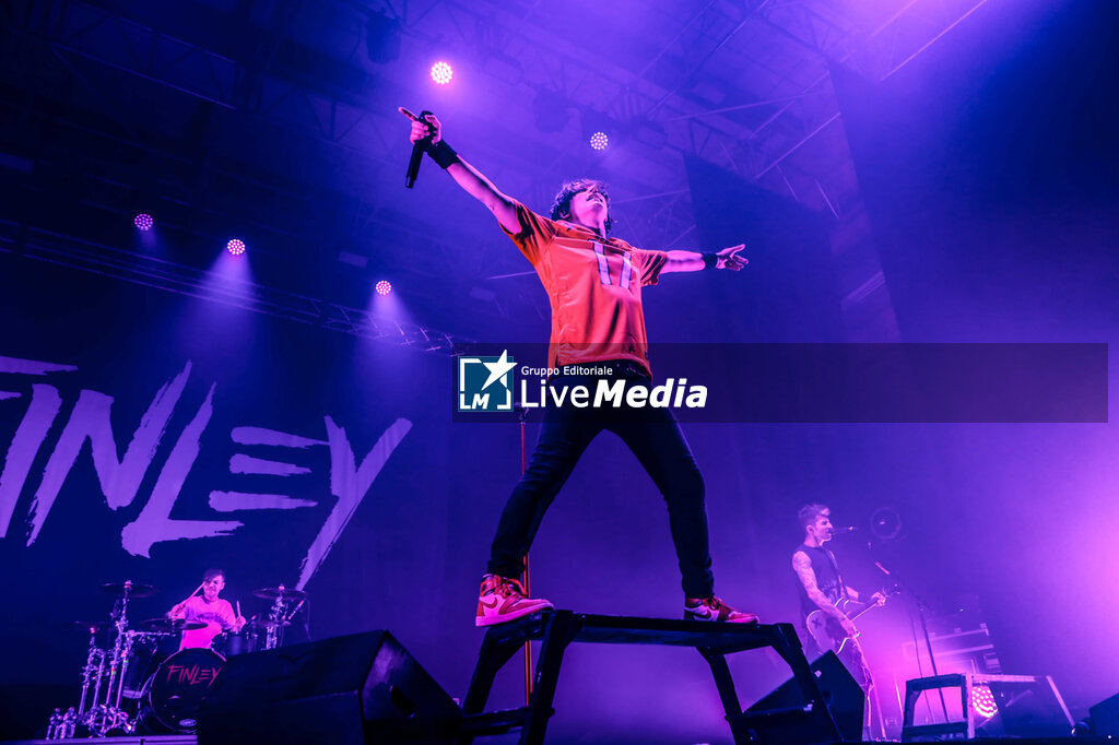 Finley - CONCERTS - MUSIC BANDS