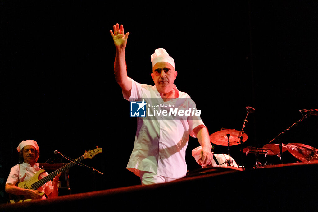 Elio e le storie tese - Tour à la carte - CONCERTS - MUSIC BANDS