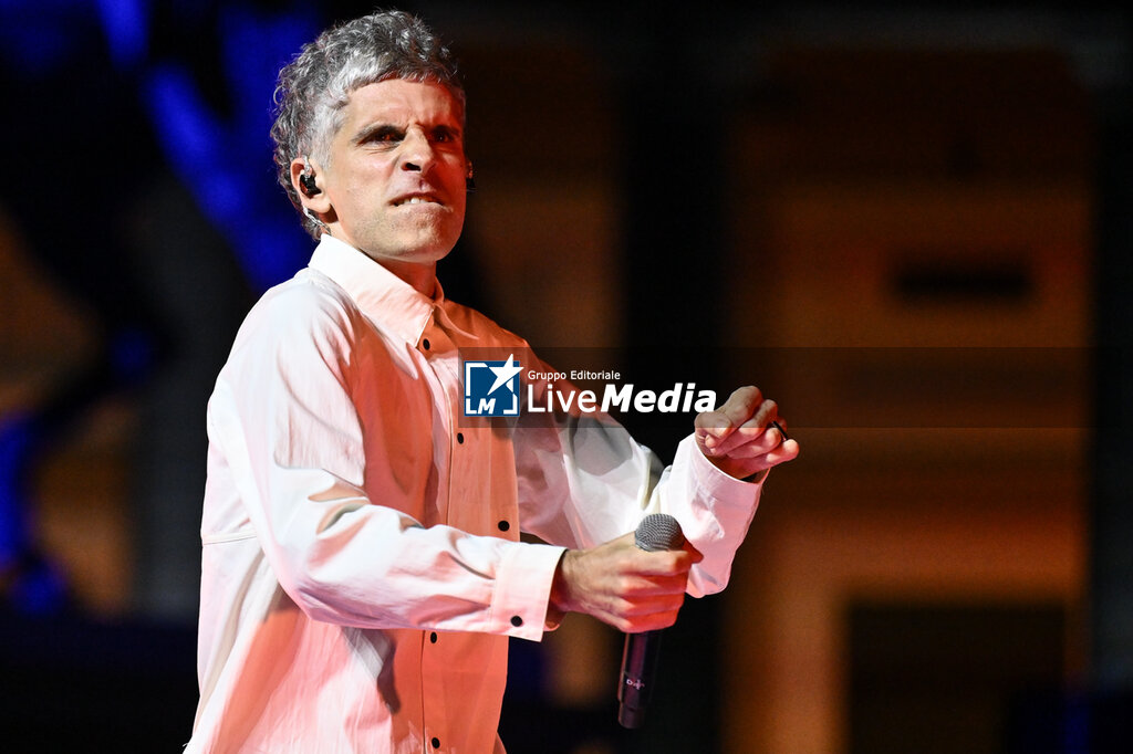 PLANET FUNK Live at Piazza Plebiscito - CONCERTS - MUSIC BANDS