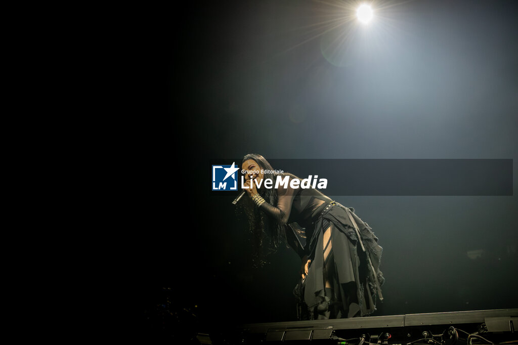Evanescence - Sanctuary Tour - CONCERTS - MUSIC BANDS