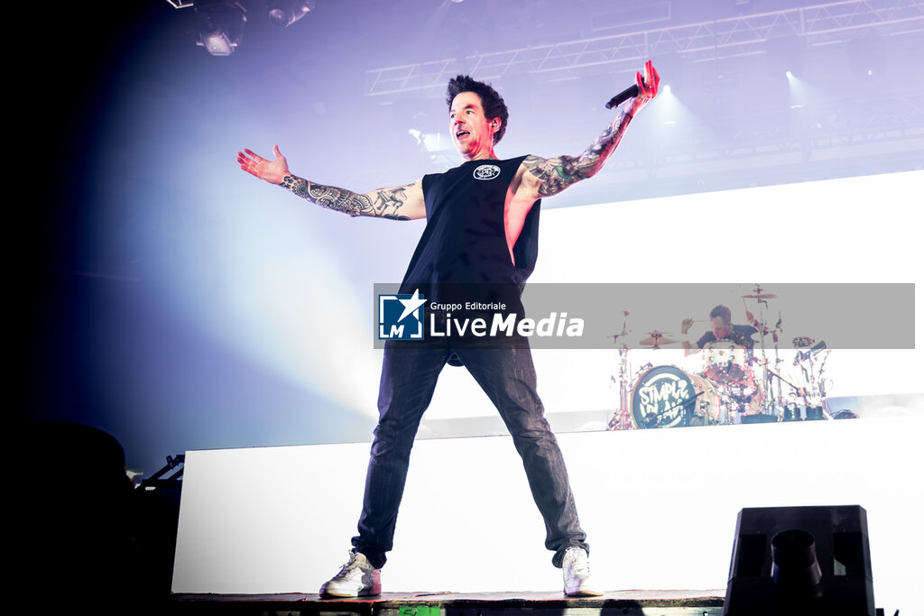 Simple Plan - Bigger Than You Think! Europe Tour 2026 - CONCERTS - MUSIC BANDS