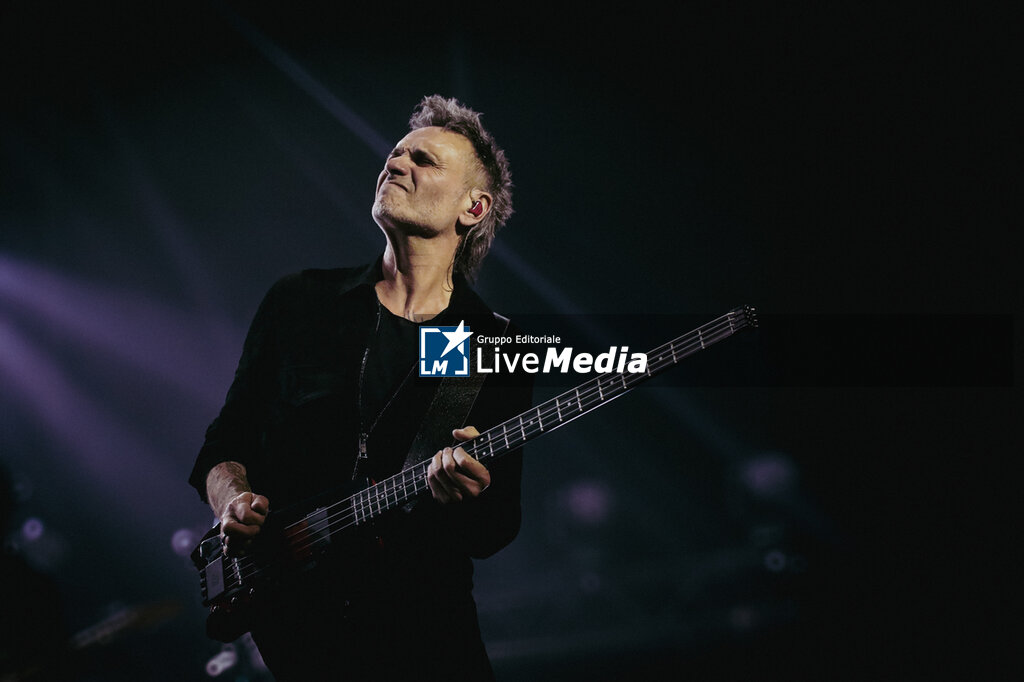 Nek - CONCERTI - CANTANTI E ARTISTI