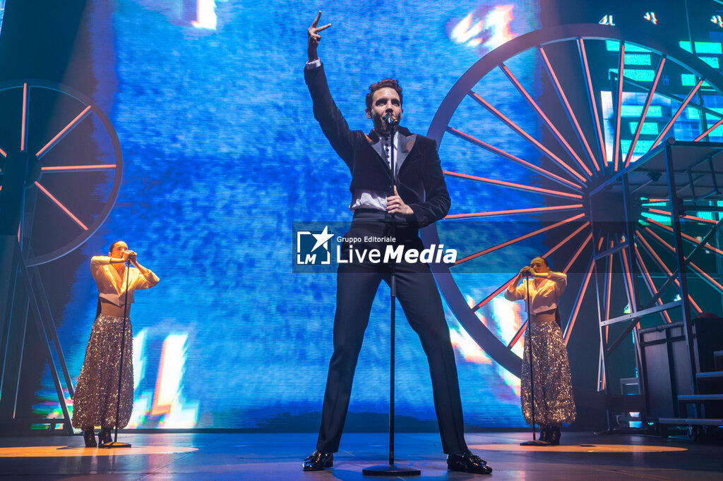 MIKA - Spinning Out Tour - CONCERTS - SINGERS AND ARTISTS