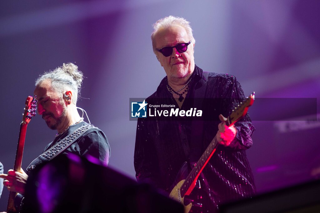 UMBERTO TOZZI - L'ULTIMA NOTTE ROSA - THE FINAL SHOW - CONCERTS - SINGERS AND ARTISTS