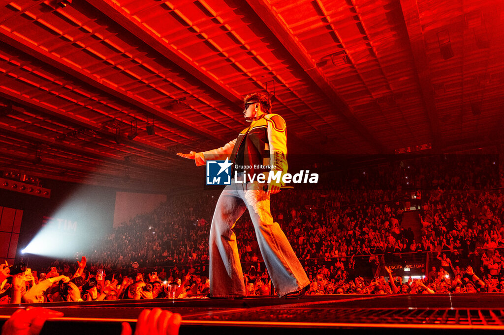 Olly - Tutta vita tour 2025-2026 - CONCERTS - SINGERS AND ARTISTS