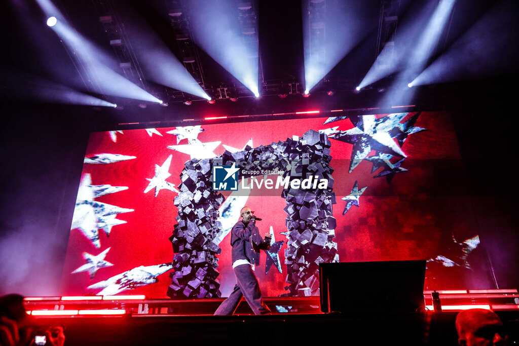 Luchè - CONCERTS - SINGERS AND ARTISTS