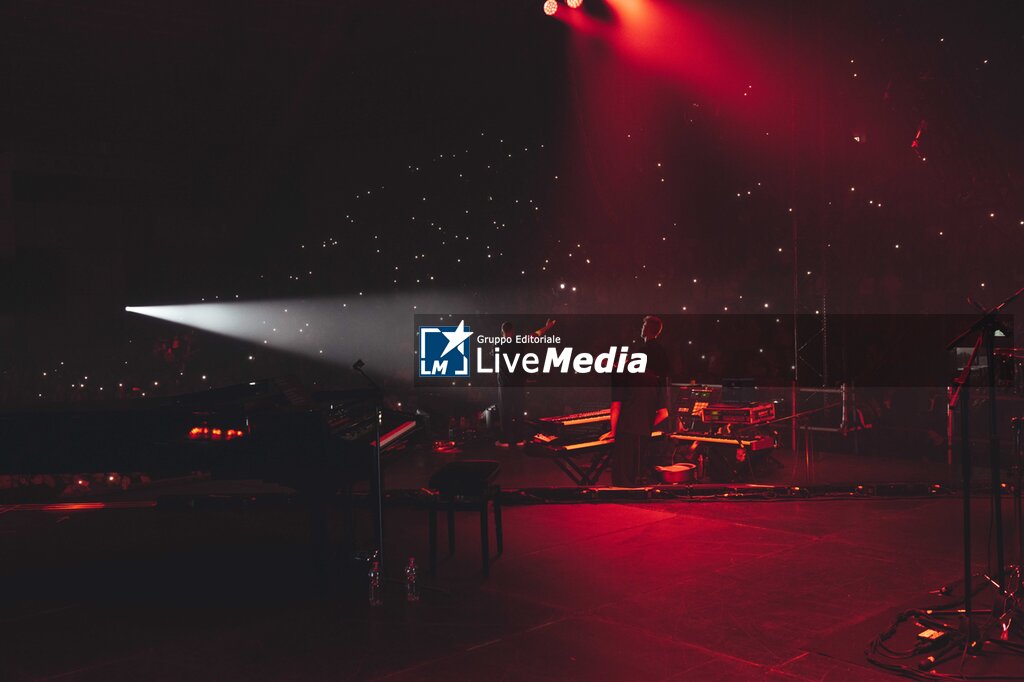 Gigi D'alessio Palasport 2026 - CONCERTI - CANTANTI E ARTISTI