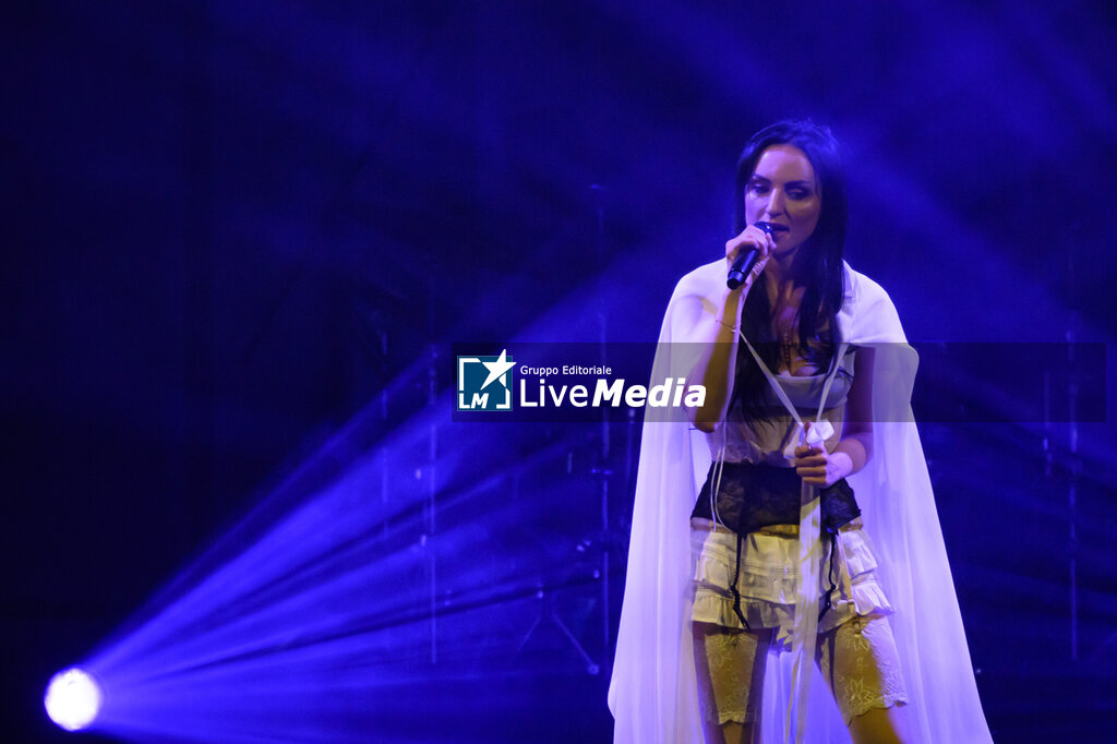Arisa - Live Tour - CONCERTS - SINGERS AND ARTISTS
