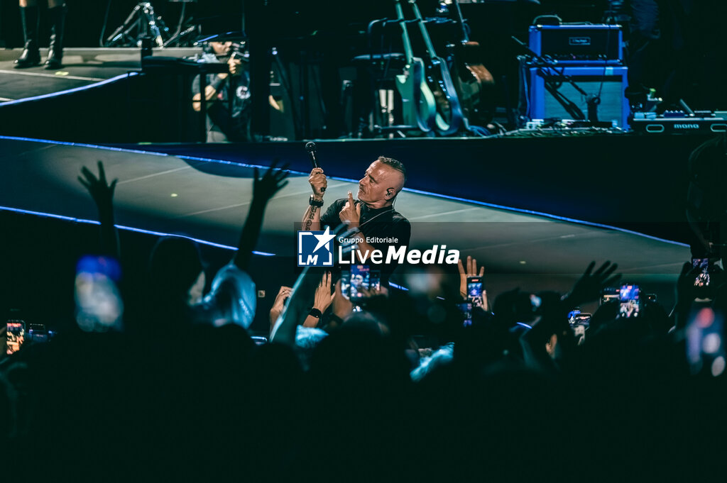 EROS RAMAZZOTTI - UNA STORIA IMPORTANTE WORLD TOUR 2026 - CONCERTS - SINGERS AND ARTISTS
