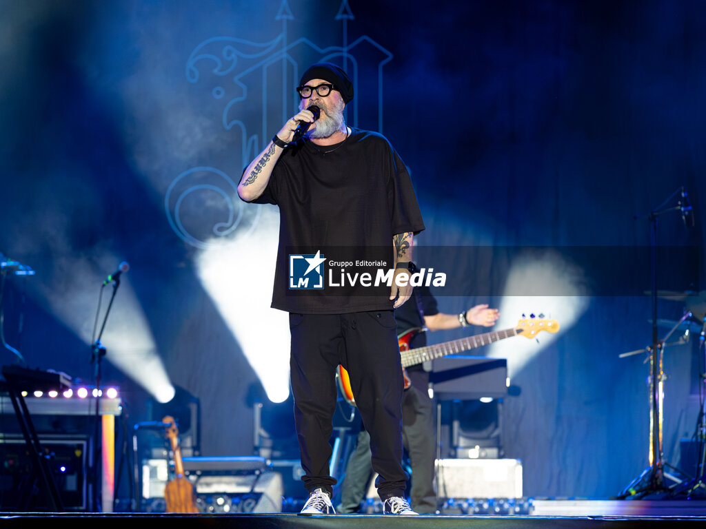 Masini - Tour 2026 - CONCERTS - SINGERS AND ARTISTS