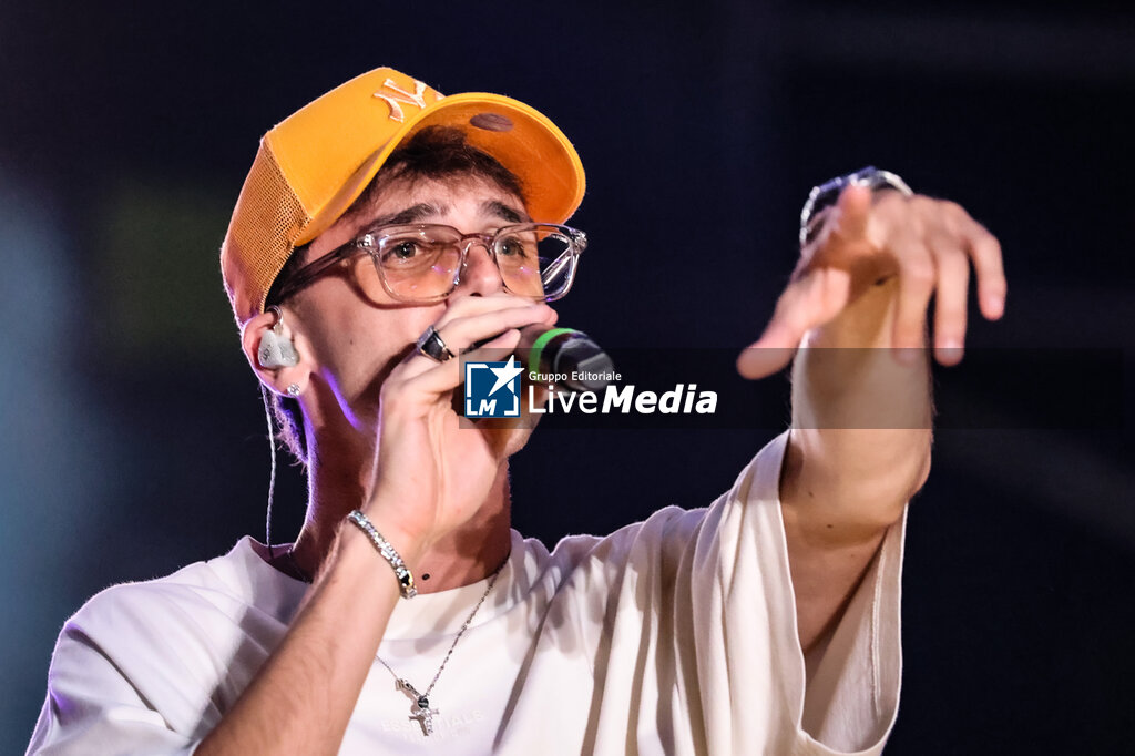 One Night Summer Hits Sanremo 2026 - CONCERTS - SINGERS AND ARTISTS