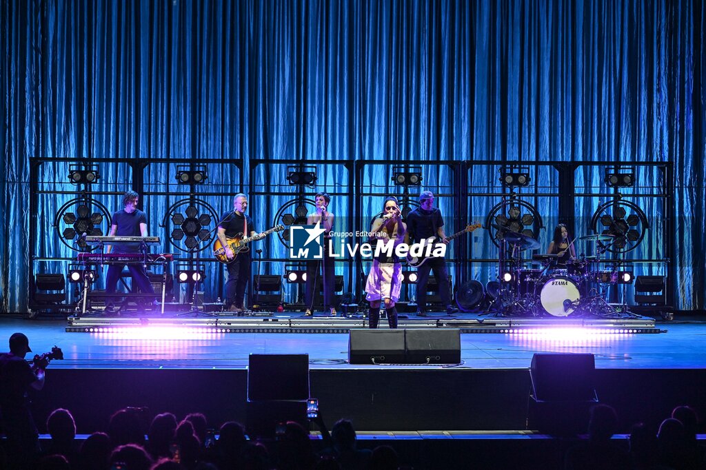 LEVANTE - dell'AMORE Live 2026 - CONCERTS - SINGERS AND ARTISTS