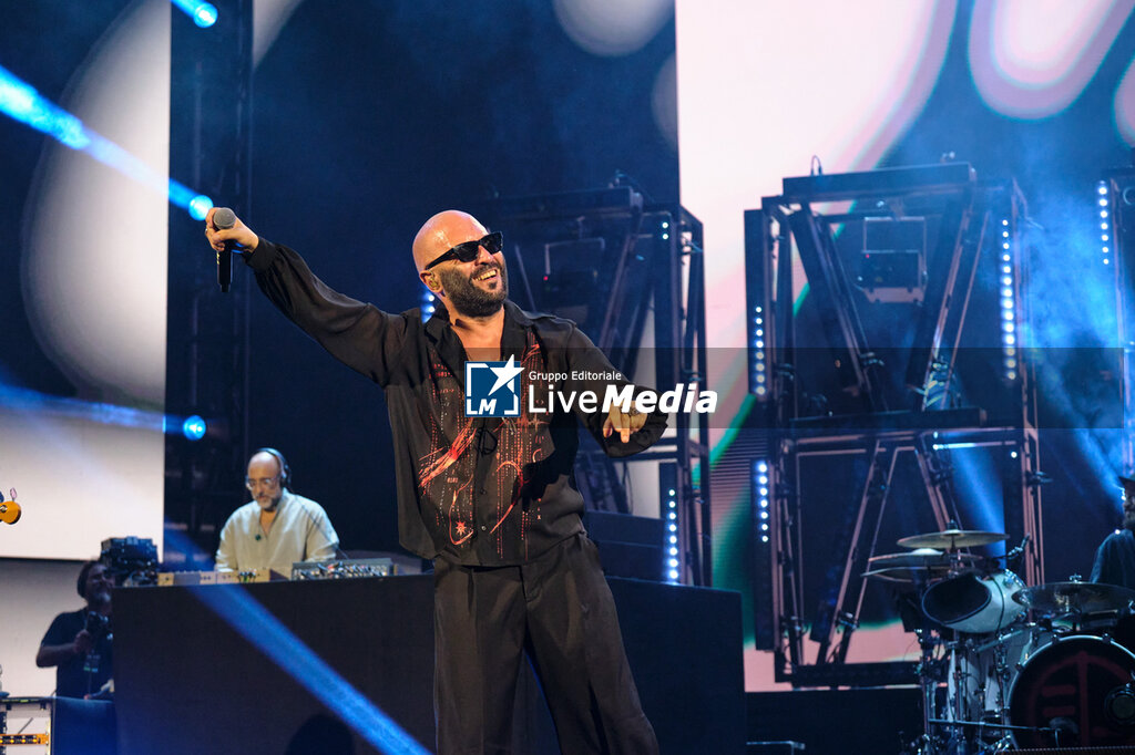 NEGRAMARO - ULTIMA DATA TOUR 2026 - CONCERTS - SINGERS AND ARTISTS