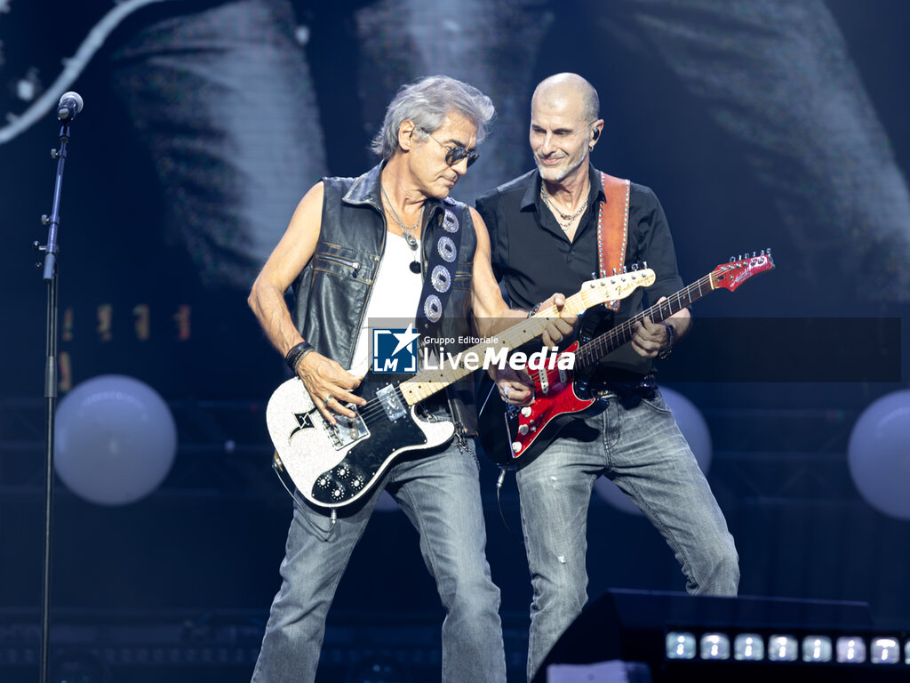 Ligabue - Certe Notti - CONCERTS - SINGERS AND ARTISTS