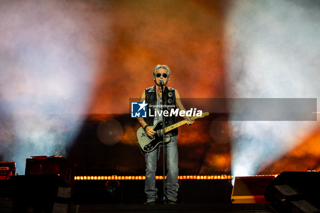 Ligabue - Concerto Certe Notti  - CONCERTS - SINGERS AND ARTISTS