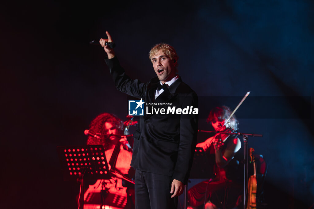 Mr. Rain - Teatri 2026 - CONCERTS - SINGERS AND ARTISTS
