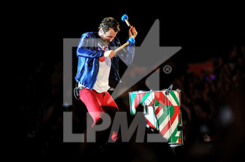 Jovanotti Backup Tour 2013 - CONCERTS - ITALIAN SINGER AND ARTIST