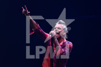 Piero Pelu' in concerto - Gigante Live tour 2021 - CONCERTS - ITALIAN SINGER AND ARTIST