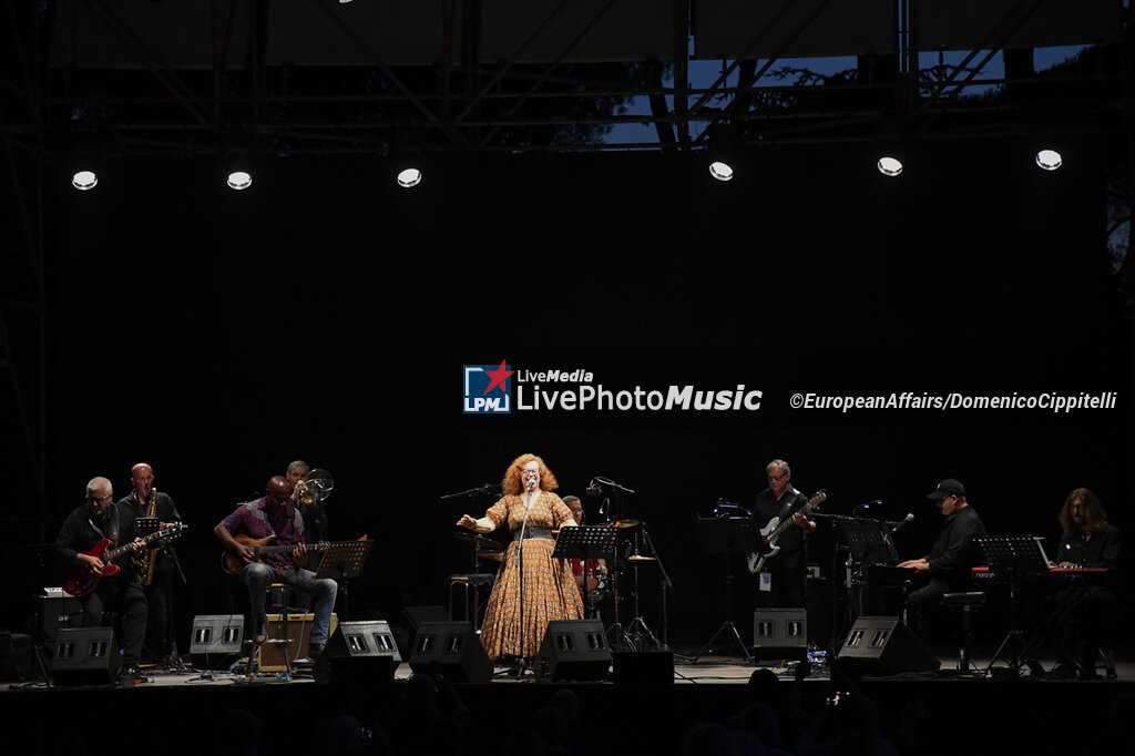 Sarah Jane Morris - Let The Music Play 2021 - CONCERTI - CANTANTI E ARTISTI STRANIERI