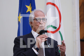 2021-10-06 - Giovanni Malagò, President of CONI - ROME: CELEBRATION OF THE OLYMPIC ATHLETES OF THE FIAMME ORO AT THE CONI HALL OF HONOR - NEWS - CHRONICLE