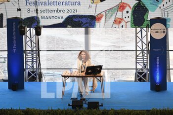 2021-09-10 - La giornalista Paola Saluzzi - FESTIVALETTERATURA 2021 - NEWS - CULTURE