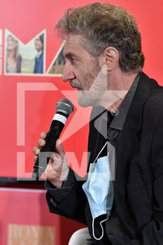2021-10-15 - Roberto Petrocchi during the Press conference for the presentation of Roberto Rossellini International Award at Spazio Roma Lazio Film Commission - Oct 15th 2021 - PRESS CONFERENCE FOR THE PRESENTATION OF ROBERTO ROSSELLINI INTERNATIONAL AWARD - NEWS - CULTURE