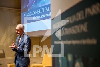 2021-11-23 - Federico Fubini (Vice Direttore Corriere della Sera) - VIAGGIO NELL’ ITALIA DEL PNRR E DELLA TRANSIZIONE - REPORTAGE - ECONOMY
