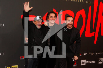 2021-12-15 - Antonio Manetti, Luca Marinelli, Marco Manetti, - PREMIERE DEL FILM DIABOLIK - NEWS - SOCIETY